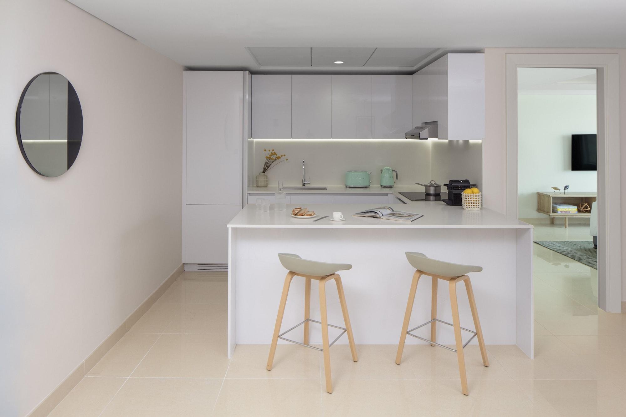 Staybridge Suites Dubai Internet City エクステリア 写真